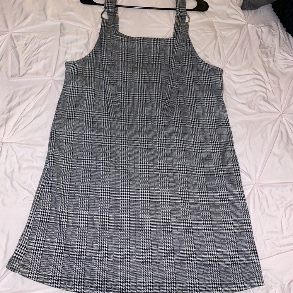 Black and White Houndstooth Print Dress